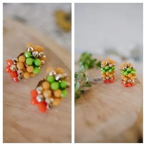 Vintage 60s 70s statement beaded colorful cluster earrings, green tropic…